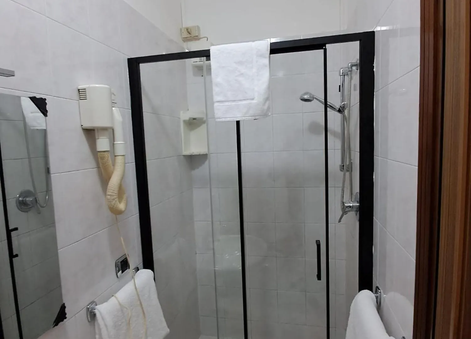 Hotel Tito 2 Mestre Italien